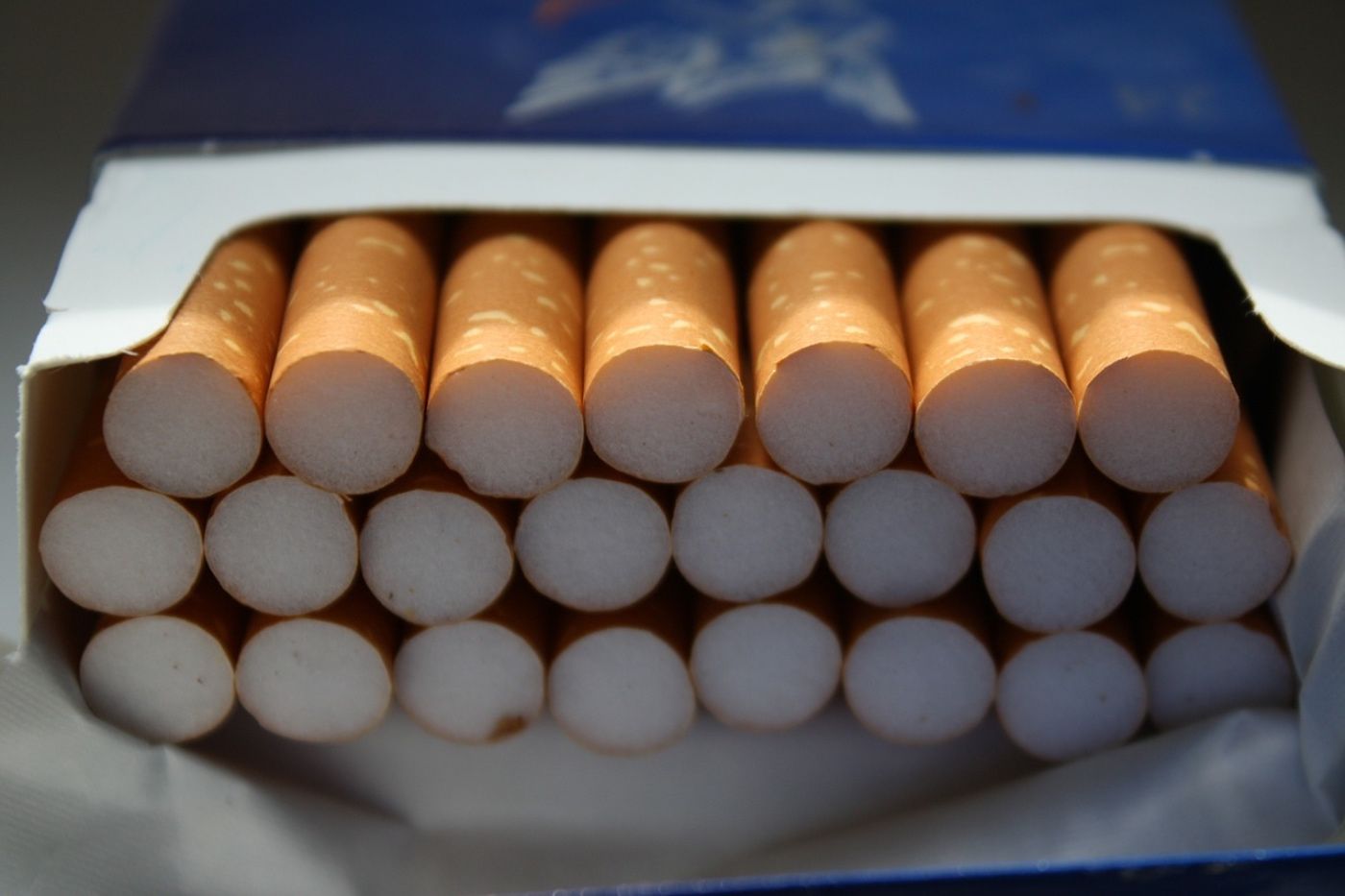 Cigarrillos-impuestos- Irlanda