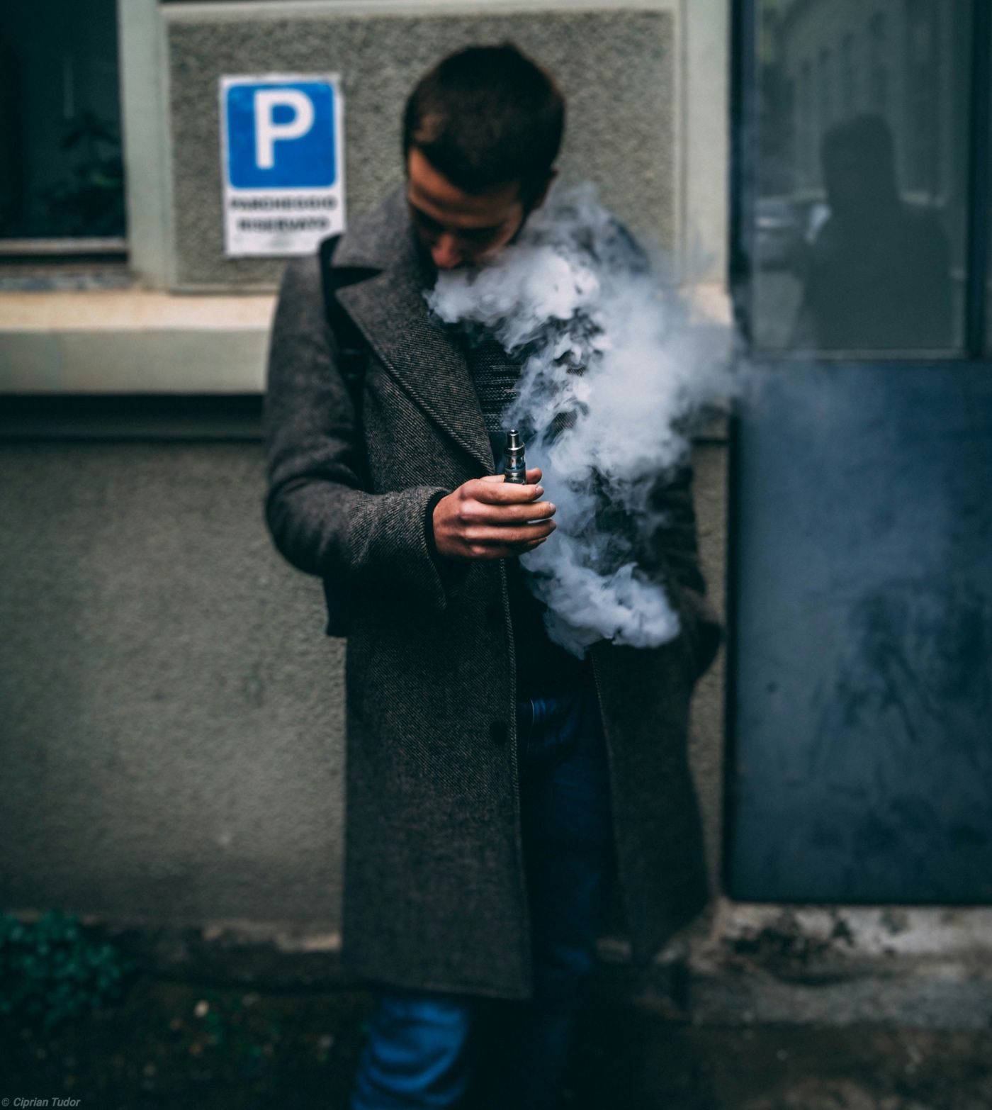 El Reino Unido enfrenta desafíos regulación vapeo juvenil busca soluciones