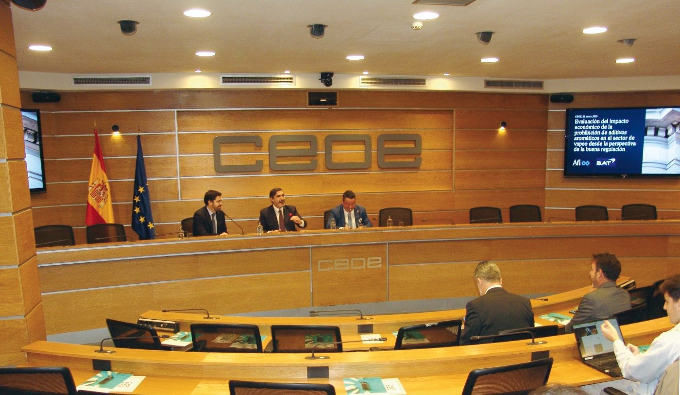 Veto sabores del vapeo pone en riesgo a 3.800 empleos millones en pérdidas, Afi