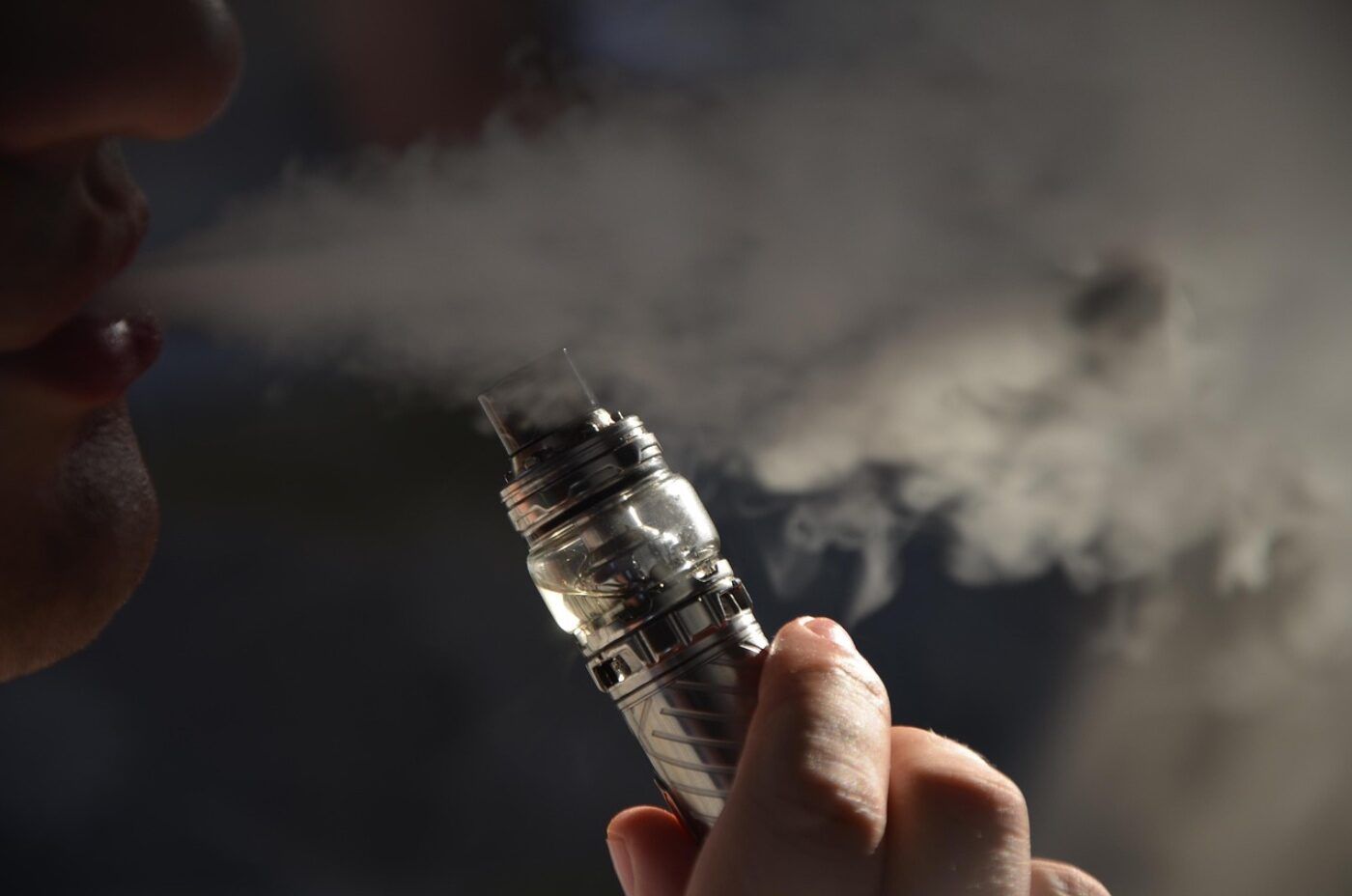 Yorkshire Cancer Research desmiente mitos vapeo seguridad