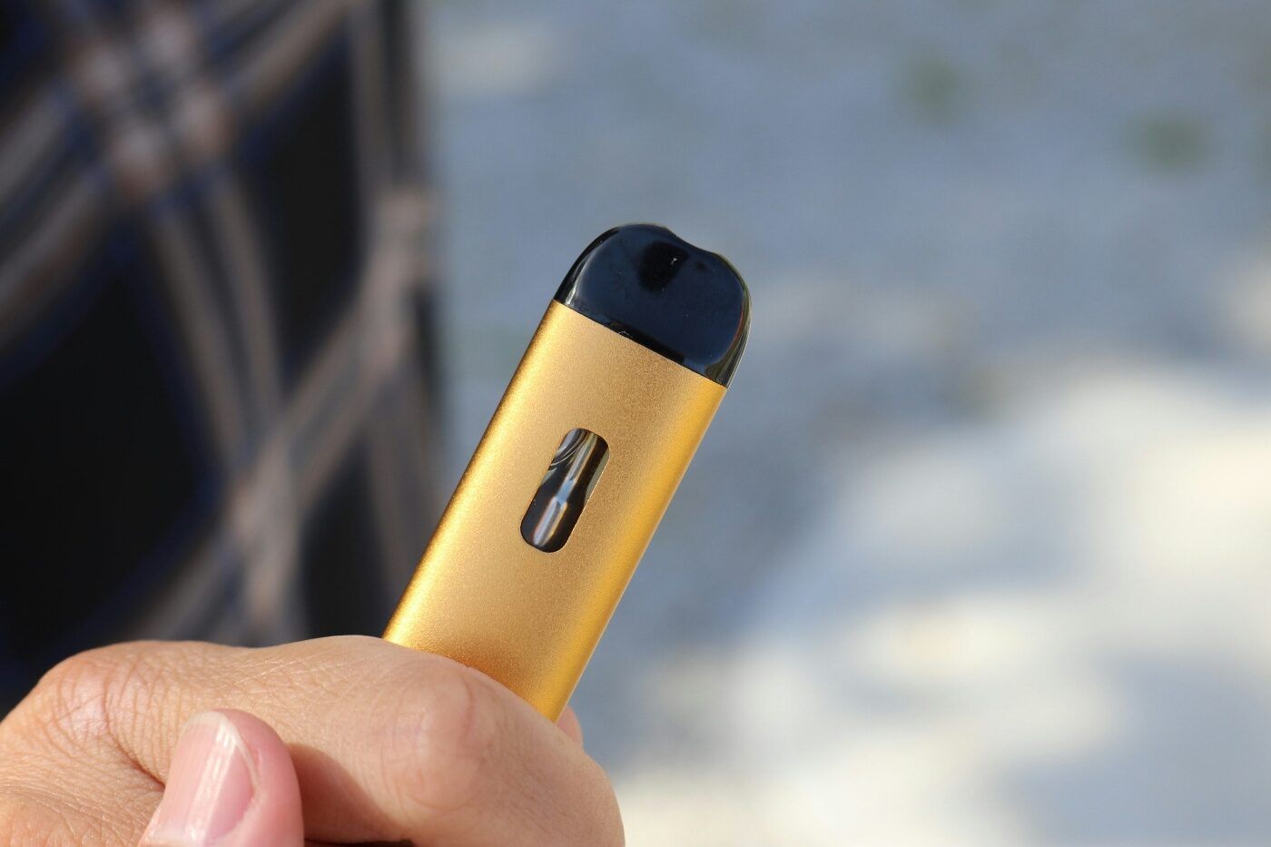 Reino Unido elimina los vapes desechables sin un plan claro
