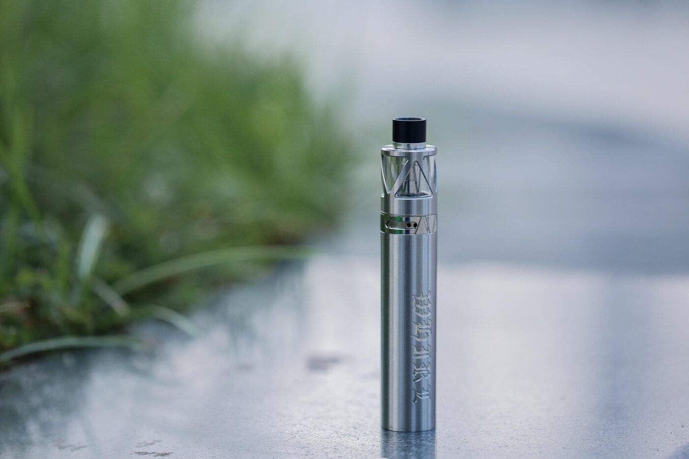 FDA bloquea venta cigarrillo electrónico desechable en EE.UU.