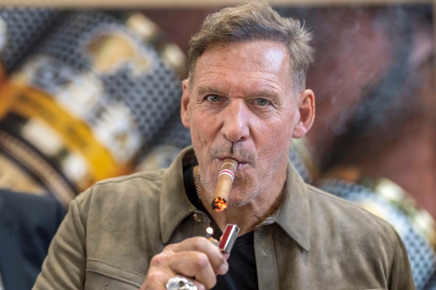 El actor estrella Hollywood Ralf Möller visita InterTabac Dortmund